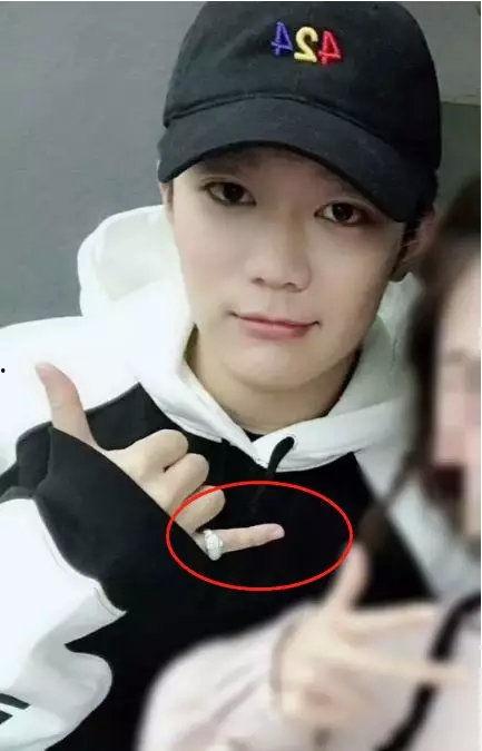 娱乐圈吃瓜李宏毅是谁,揭秘他的明星之路